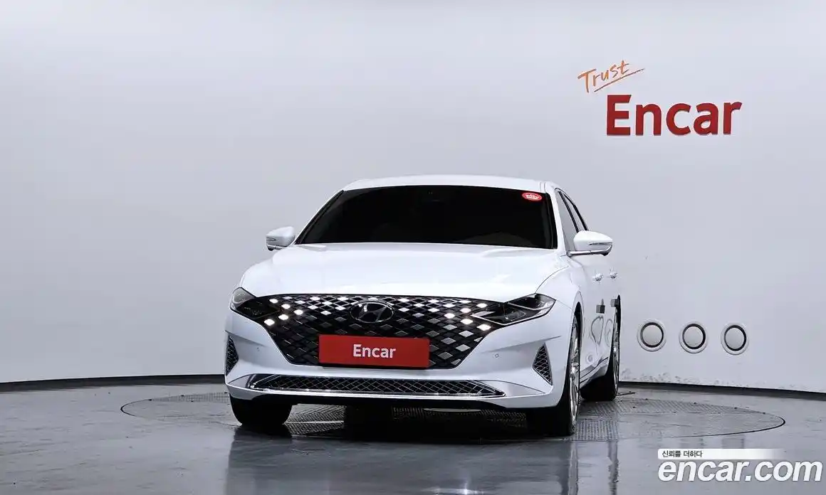 Hyundai Grandeur 2021 2.5 автомат (гидро), фото 3