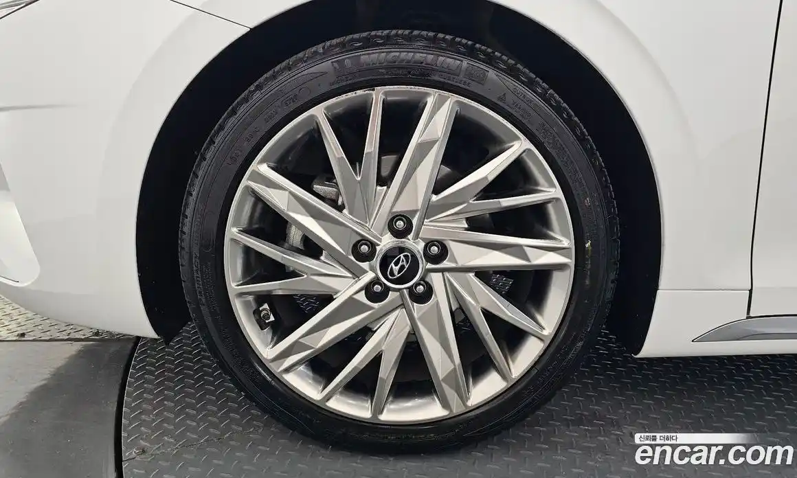 Hyundai Grandeur 2021 2.5 автомат (гидро), фото 5