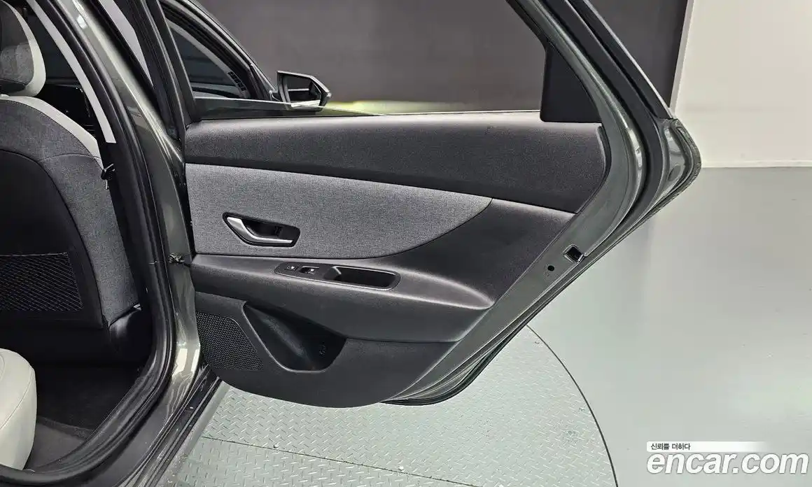 Hyundai Avante 2021 1.6 автомат (гидро), фото 15