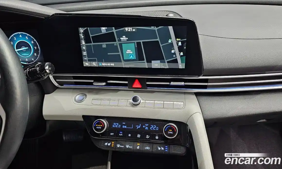 Hyundai Avante 2021 1.6 автомат (гидро), фото 19