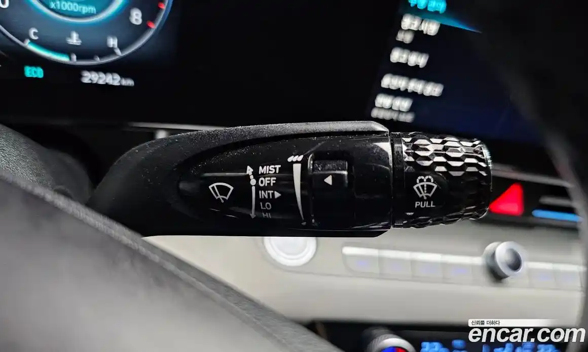 Hyundai Avante 2021 1.6 автомат (гидро), фото 31