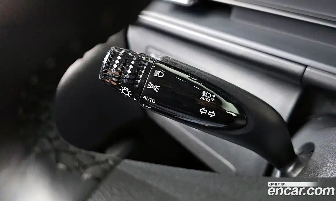 Hyundai Staria 2024 3.5 автомат (гидро), фото 22
