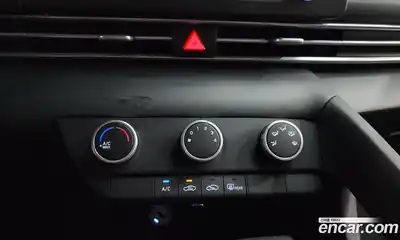 Hyundai Avante 2023 1.6 автомат (гидро), миниатюра 11