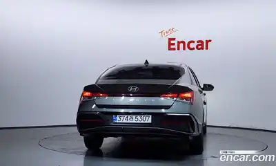 Hyundai Avante 2023 1.6 автомат (гидро), миниатюра 4