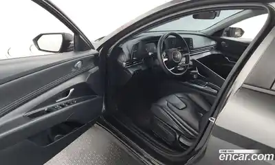 Hyundai Avante 2023 1.6 автомат (гидро), миниатюра 10