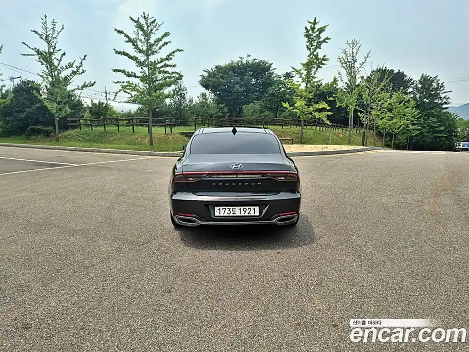 Hyundai Grandeur 2021 2.5 автомат (гидро), фото 3