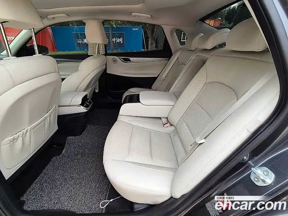 Hyundai Grandeur 2021 2.5 автомат (гидро), фото 10