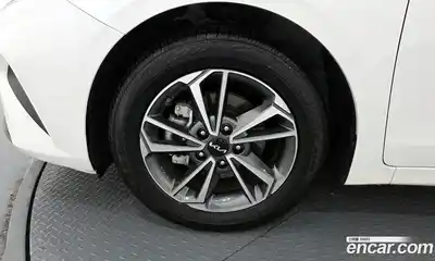 Kia K3 2023 1.6 автомат (гидро), миниатюра 5