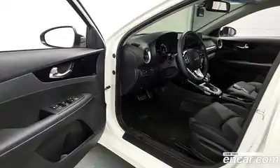Kia K3 2023 1.6 автомат (гидро), миниатюра 10