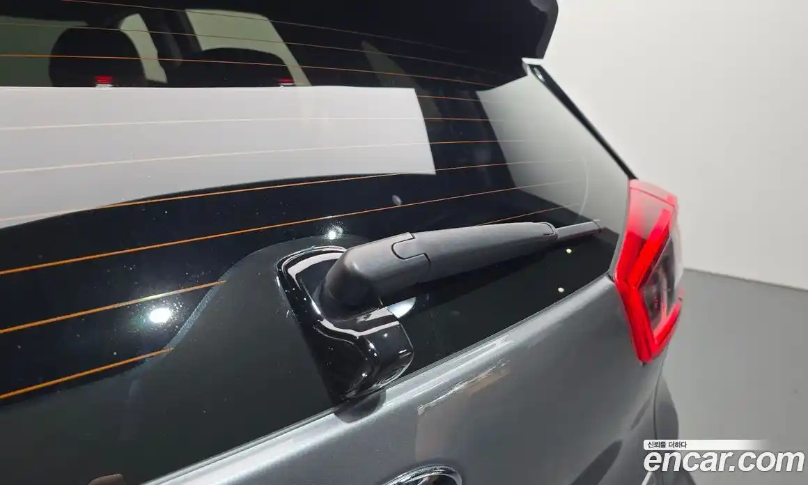 Kia Niro 2018 1.6 автомат (гидро), фото 31