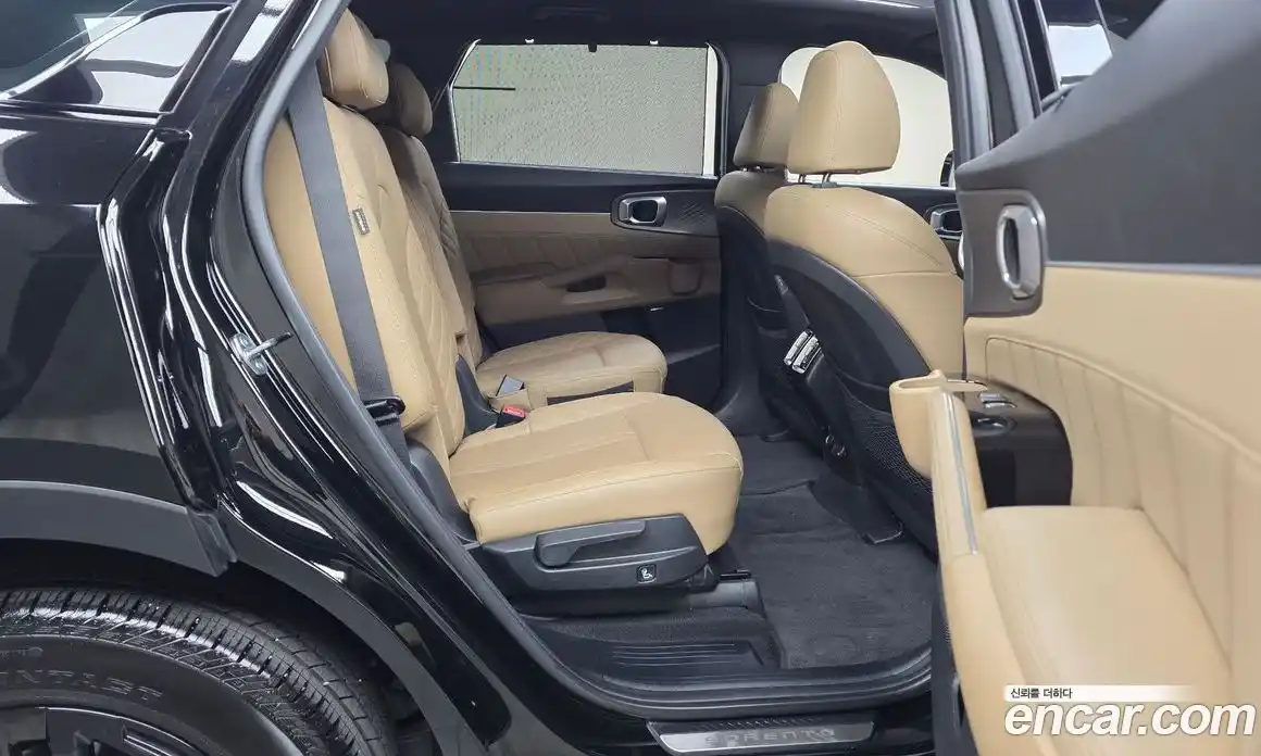 Kia Sorento 2024 1.6 автомат (гидро), фото 17