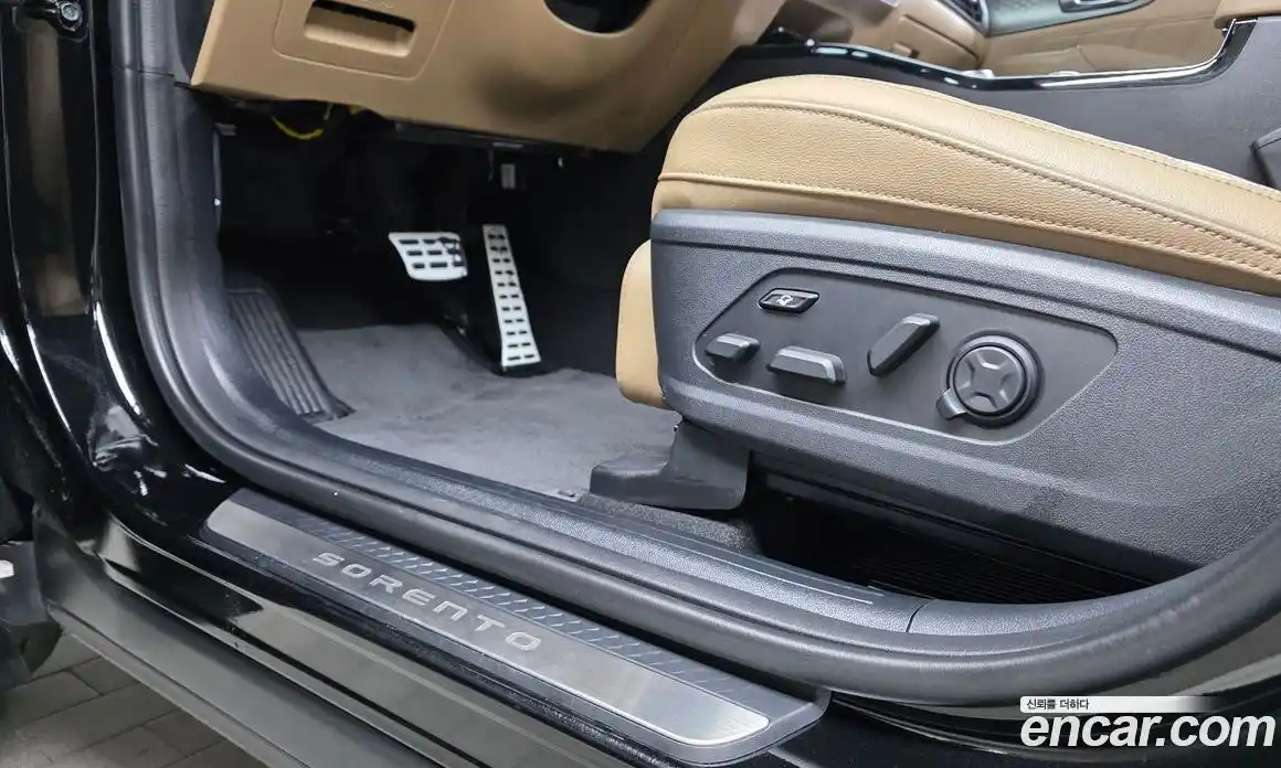 Kia Sorento 2024 1.6 автомат (гидро), фото 32