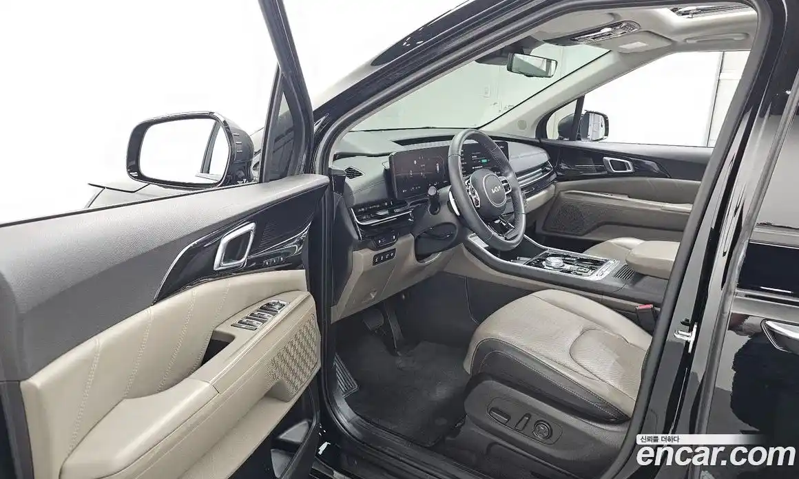 Kia Carnival 2024 2.2 автомат (гидро), фото 13