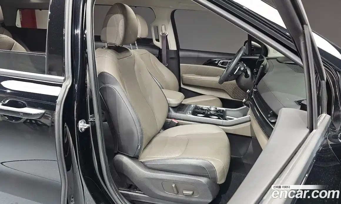 Kia Carnival 2024 2.2 автомат (гидро), фото 16