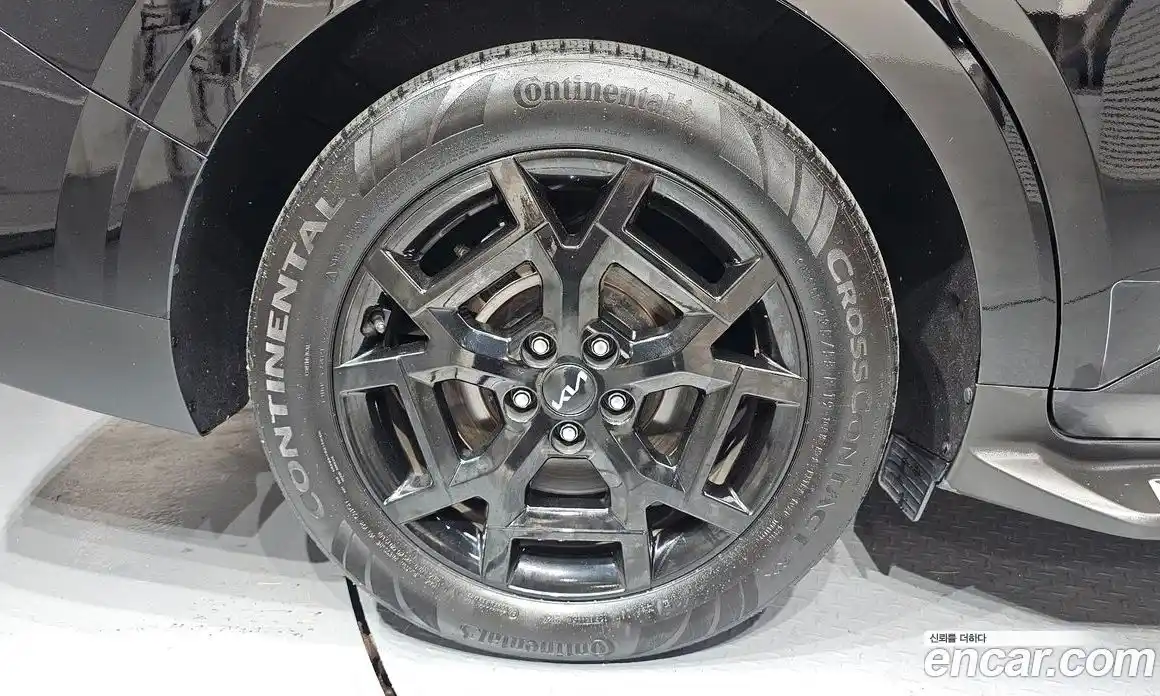 Kia Carnival 2024 2.2 автомат (гидро), фото 5