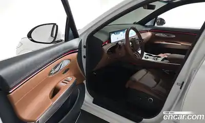 Genesis GV70 2024 2.5 автомат (гидро), миниатюра 12
