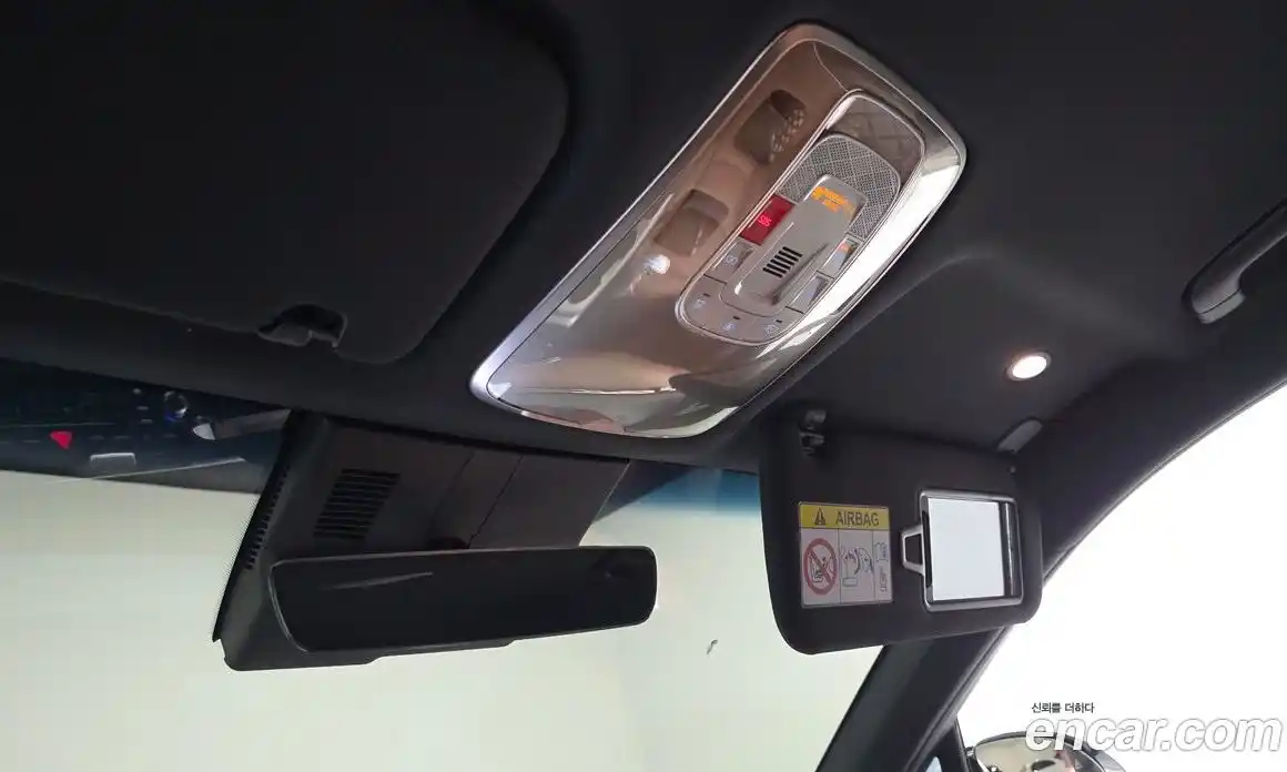 Genesis GV70 2024 2.5 автомат (гидро), фото 24