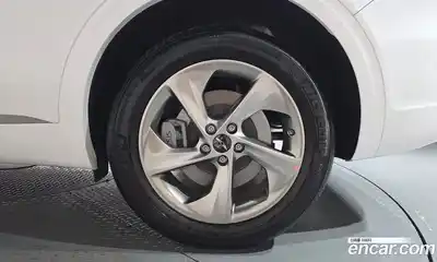 Genesis GV70 2024 2.5 автомат (гидро), миниатюра 6