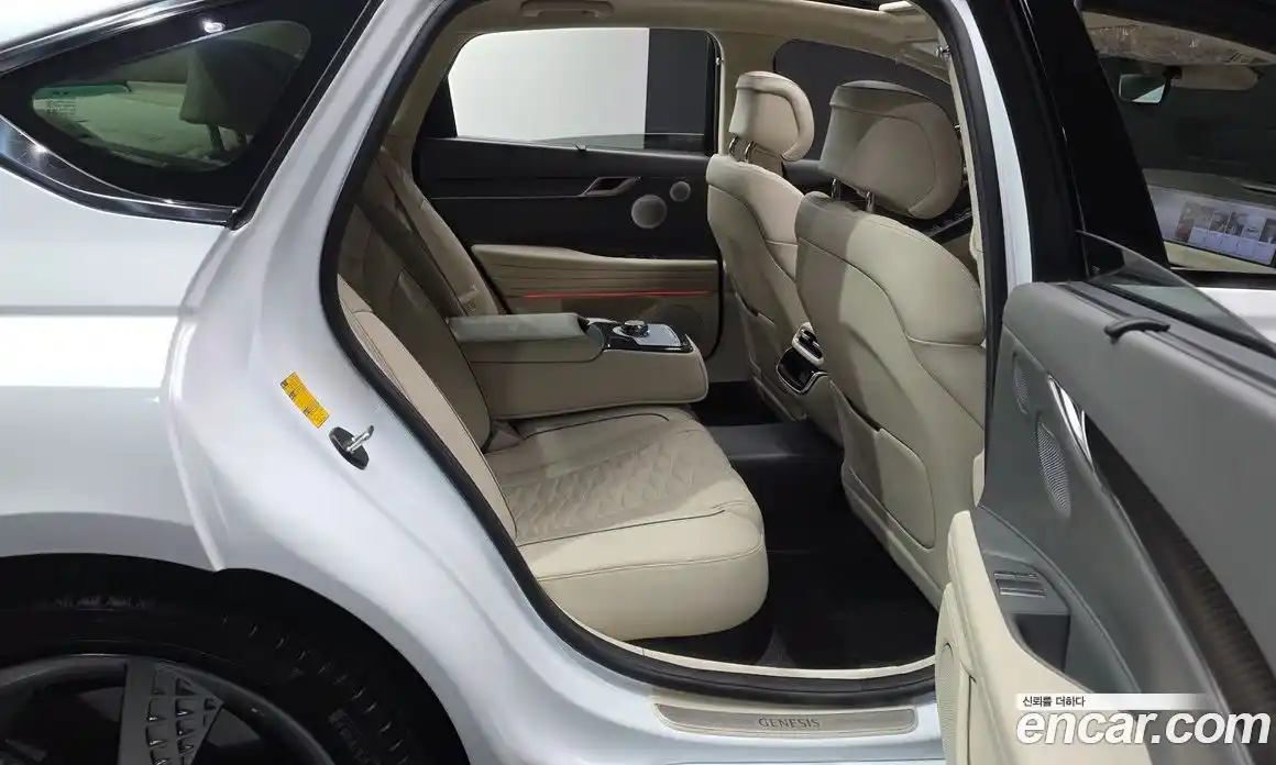 Genesis G80 2024 2.5 автомат (гидро), фото 12 Genesis G80 2024 2.5 автомат (гидро), фото 12