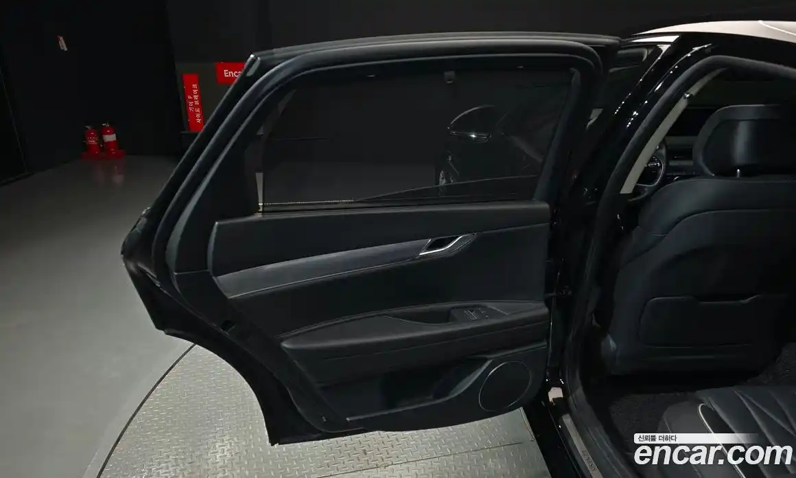 Genesis G80 2023 3.5 автомат (гидро), фото 15