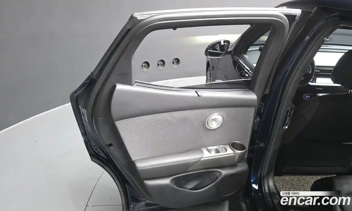 Genesis GV60 2022 0.1 автомат (гидро), фото 15