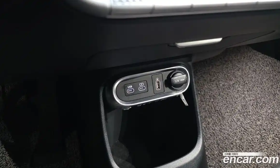 Genesis GV60 2022 0.1 автомат (гидро), фото 16