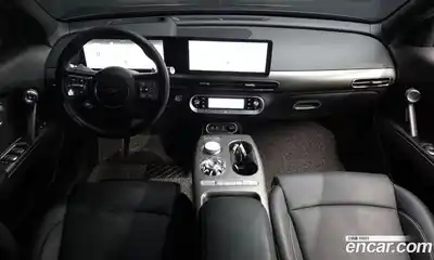 Genesis GV60 2022 0.1 автомат (гидро), миниатюра 10