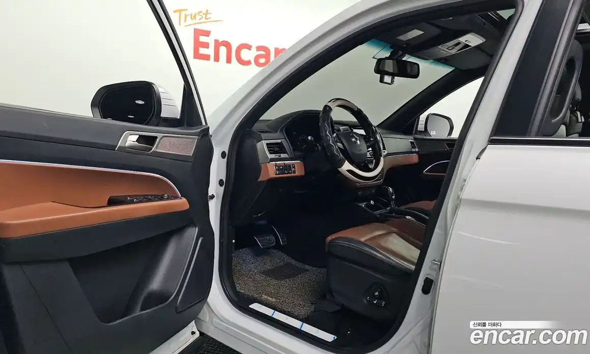 SsangYong Rexton 2018 2.2 автомат (гидро), фото 13