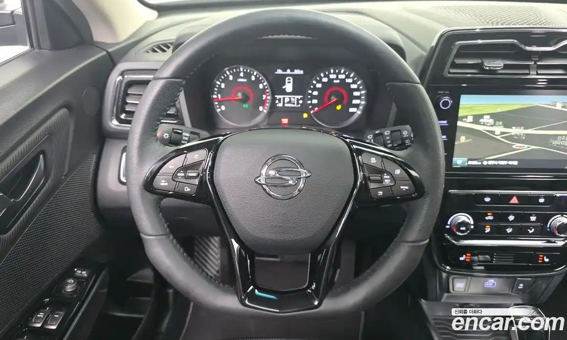 SsangYong TIBOLI 2021 1.5 автомат (гидро), фото 13