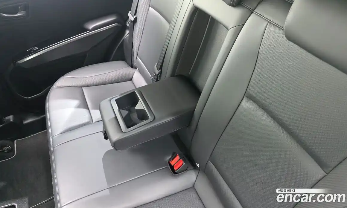 SsangYong TIBOLI 2021 1.5 автомат (гидро), фото 18