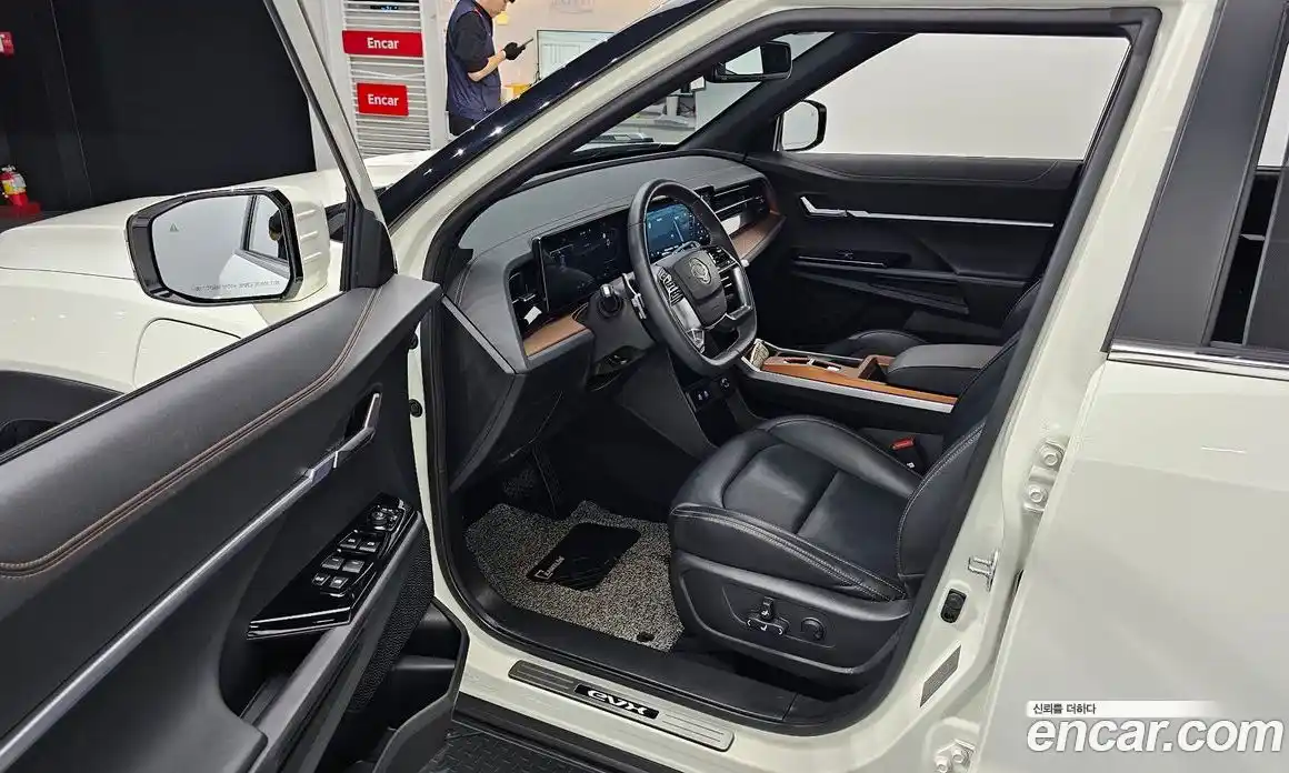 SsangYong Torres 2024 0.2 автомат (гидро), фото 10