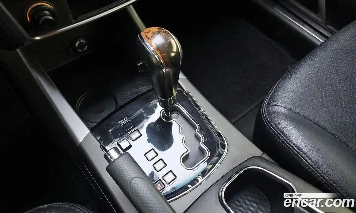 SsangYong Korando 2014 2.0 автомат (гидро), фото 12