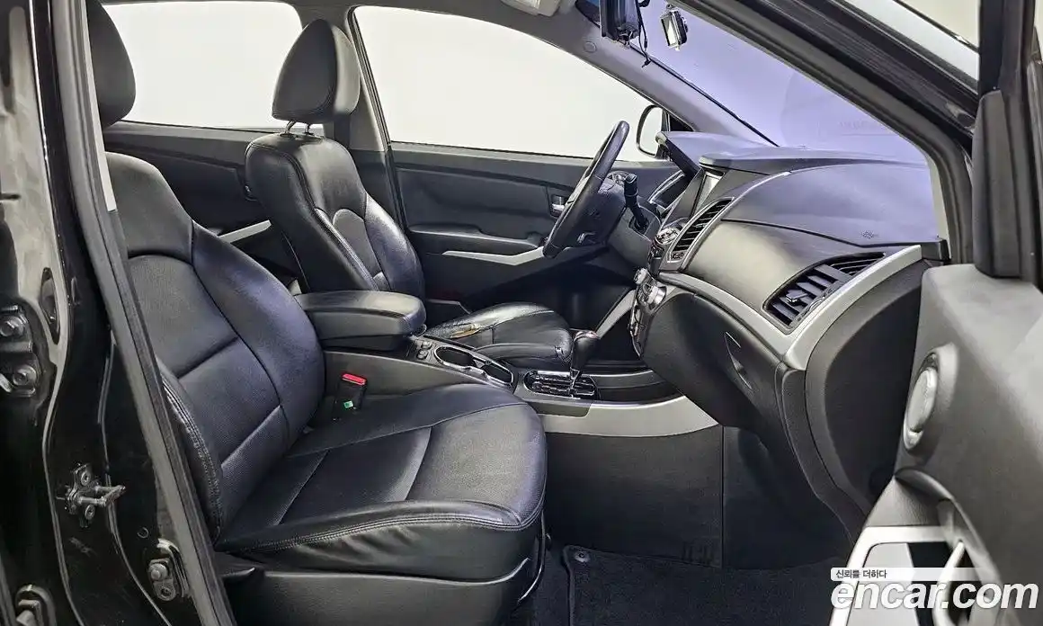 SsangYong Korando 2014 2.0 автомат (гидро), фото 17