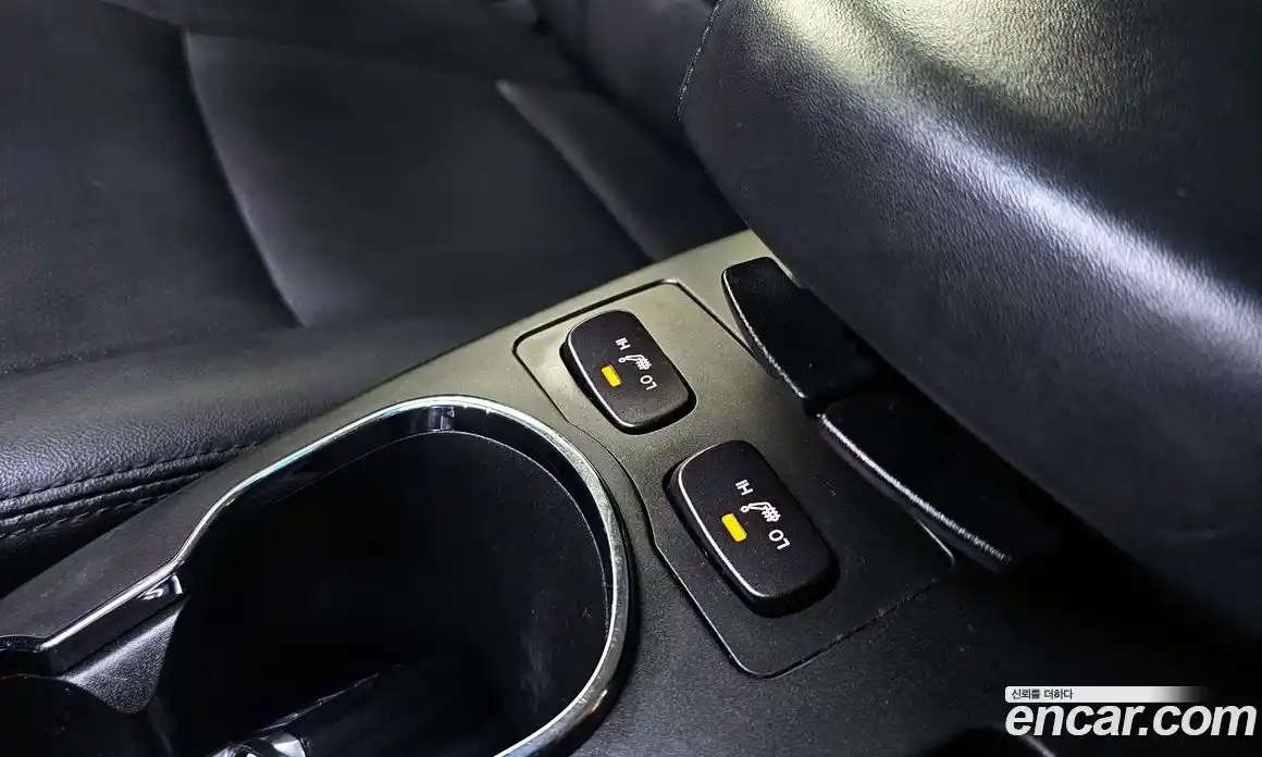 SsangYong Korando 2014 2.0 автомат (гидро), фото 24