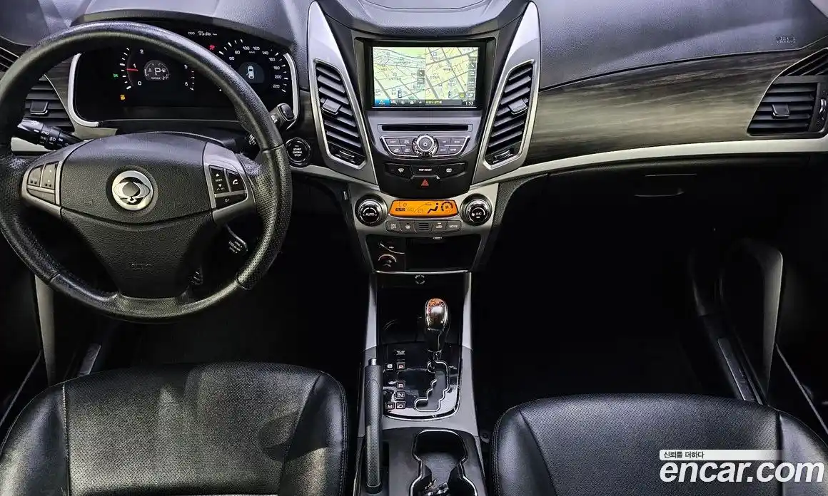 SsangYong Korando 2014 2.0 автомат (гидро), фото 10