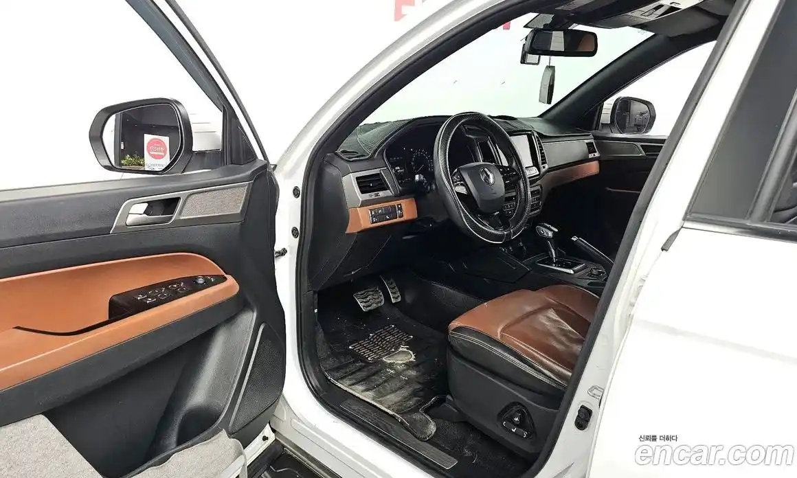 SsangYong Rexton 2018 2.2 автомат (гидро), фото 13