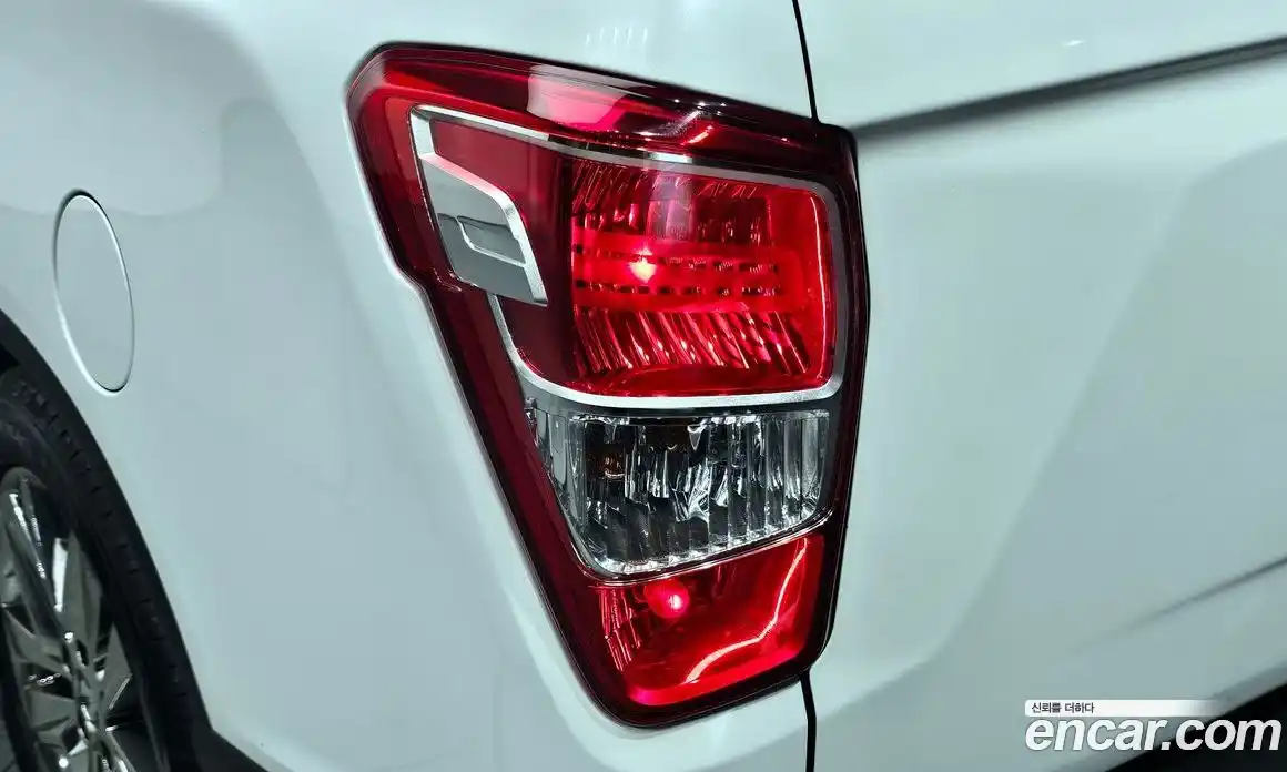 SsangYong Rexton 2018 2.2 автомат (гидро), фото 9