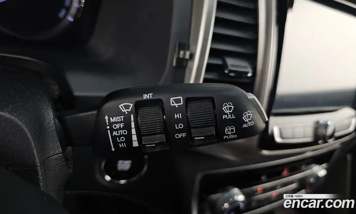 SsangYong Rexton 2018 2.2 автомат (гидро), фото 24