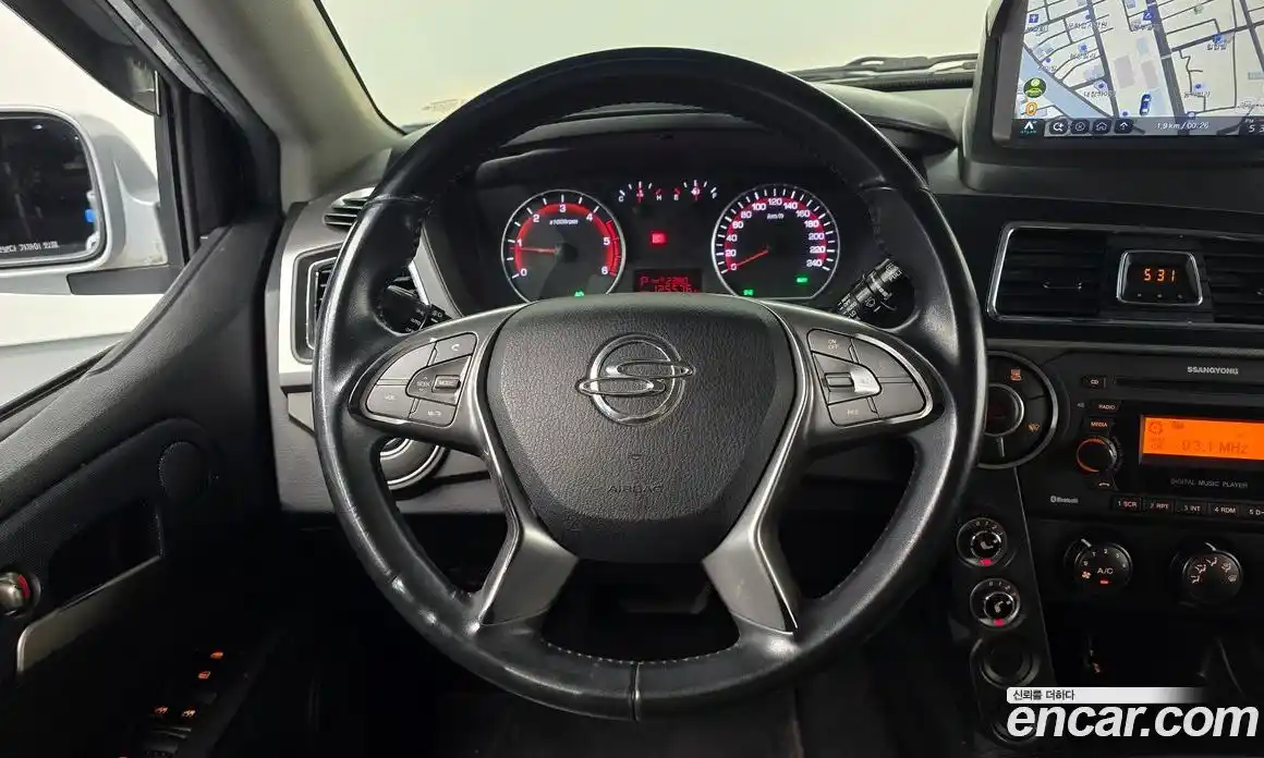 SsangYong Korando 2017 2.2 автомат (гидро), фото 13