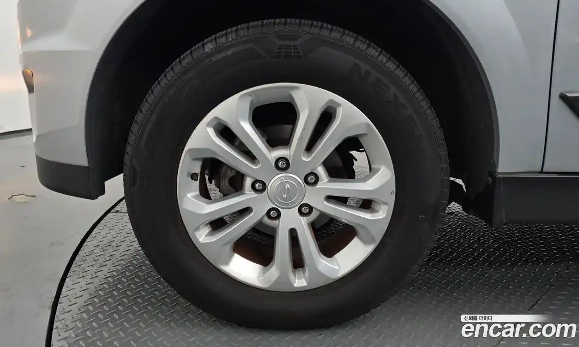 SsangYong Korando 2017 2.2 автомат (гидро), фото 5