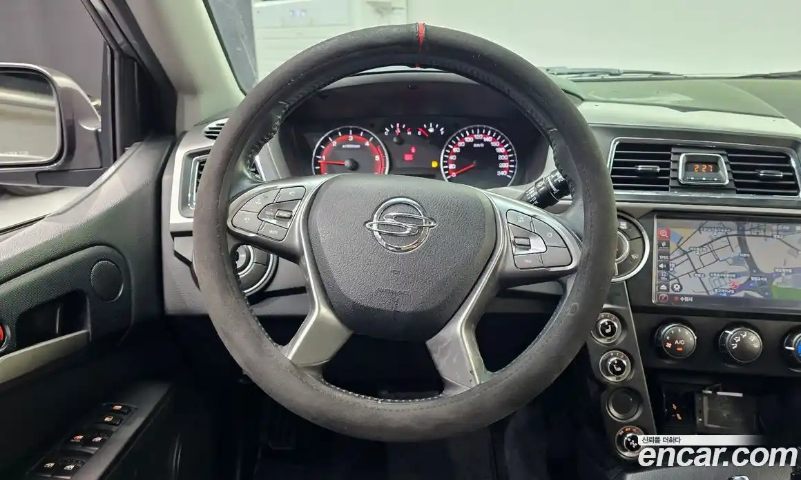 SsangYong Korando 2016 2.2 автомат (гидро), фото 13
