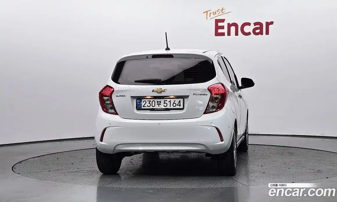 Chevrolet Spark 2022 1.0 автомат (гидро), фото 4