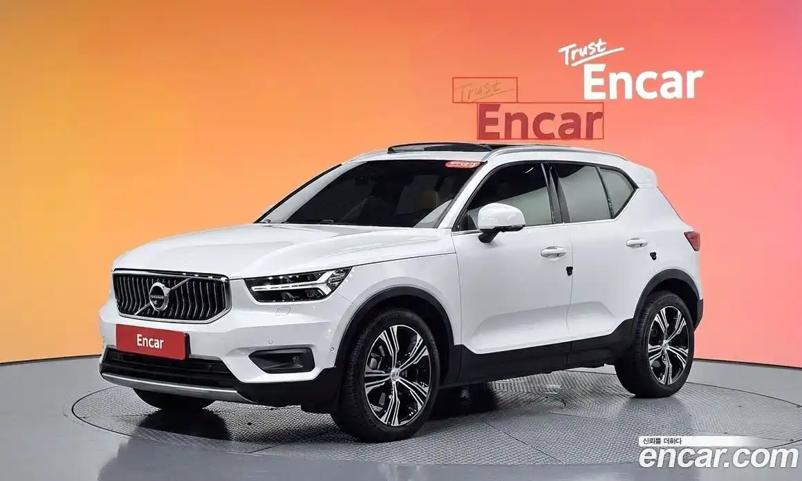 Volvo XC40 2021 2.0 автомат (гидро), фото 33