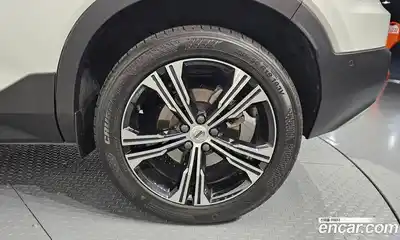 Volvo XC40 2021 2.0 автомат (гидро), миниатюра 6