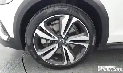 Volvo V60 2020 2.0 автомат (гидро), миниатюра 5