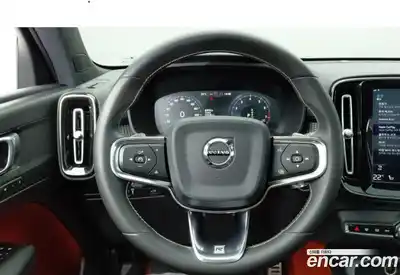 Volvo XC40 2019 2.0 автомат (гидро), миниатюра 9