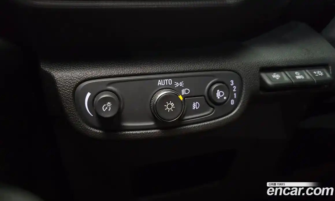 Chevrolet TrailBlazer 2021 1.3 автомат (гидро), фото 17