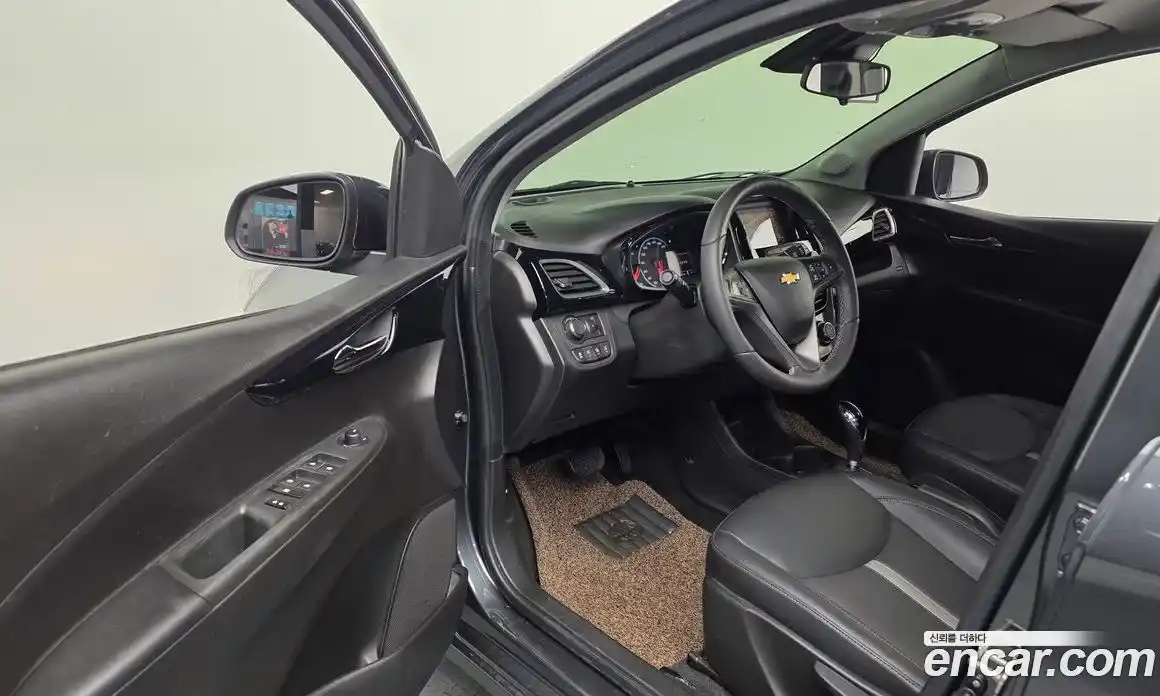 Chevrolet Spark 2019 1.0 автомат (гидро), фото 13