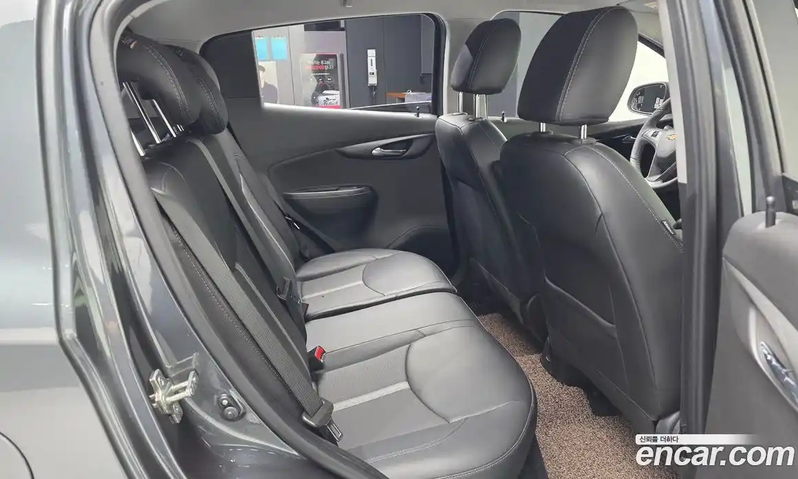Chevrolet Spark 2019 1.0 автомат (гидро), фото 16