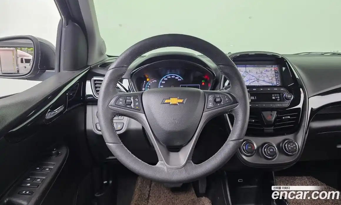 Chevrolet Spark 2019 1.0 автомат (гидро), фото 19